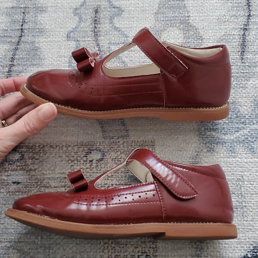 Felix & Flora Girls Patent Burgundy Mary Jane Bow Shoes Sz12